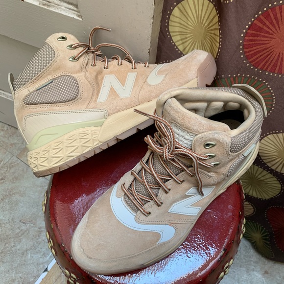 new balance tan boots